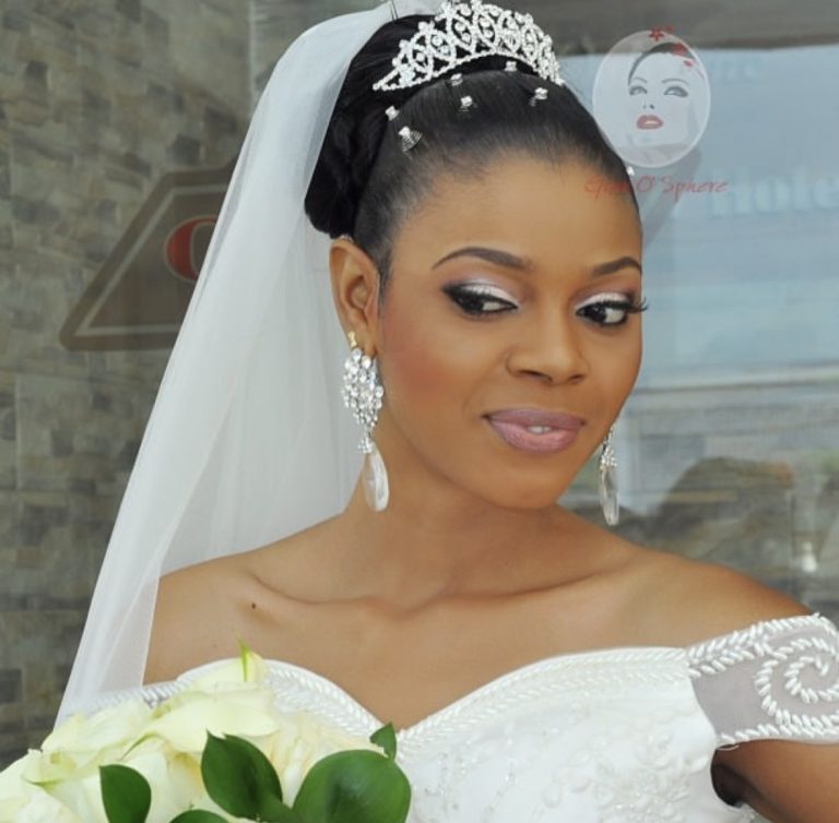Bridal Feature : Ola's Colorful Wedding!